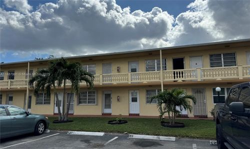 e31-160 Ne 203rd Ter, Miami Gardens, FL, 33179-6001 | Card Image