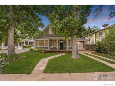 Curb appeal at sunset! | Image 1