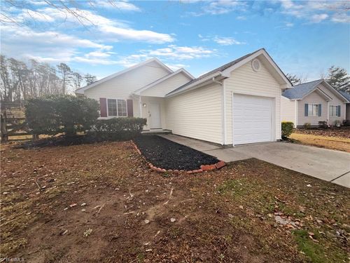 2410 Stratford Lake Rd, Winston-Salem, NC, 27103-6569 | Card Image