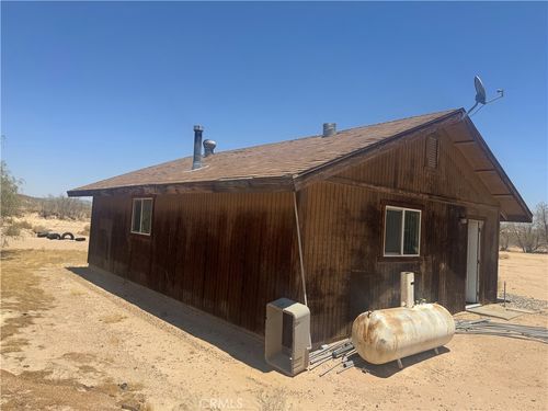 36073 Ramona Rd, Newberry Springs, CA, 92365-9077 | Card Image