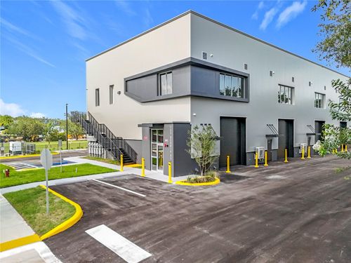 705 Hennis Rd, WINTER GARDEN, FL, 34787-2414 | Card Image