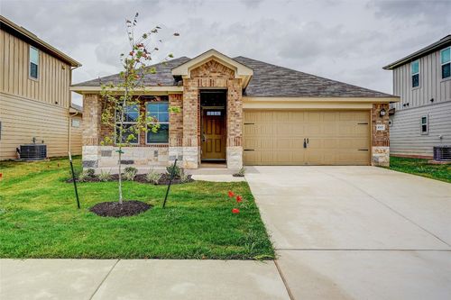 1007 Whelk Loop, Hutto, TX, 78634-2170 | Card Image