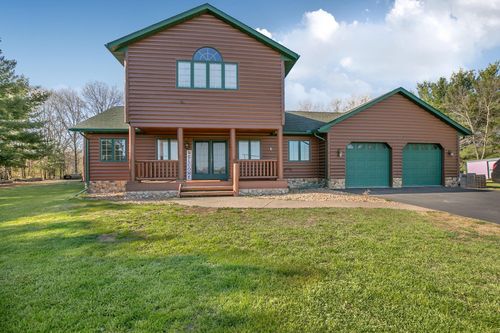 2207 Riverdale Rd, Mora, MN, 55051-7420 | Card Image
