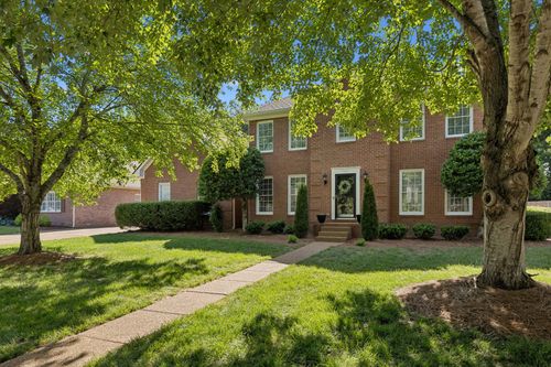 1612 Kinnard Dr, Franklin, TN, 37064-3200 | Card Image