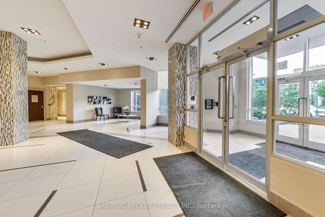 PH01 - 85 N Park Rd, Condo with 2 bedrooms, 1 bathrooms and 2 parking in Vaughan ON | Image 4