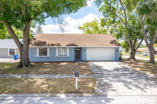 5113 Nashville Dr, TAMPA, FL, 33624-2065 | Card Image