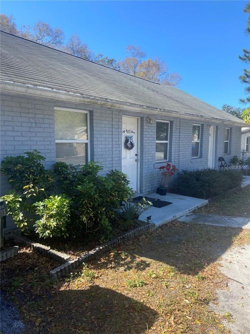 905 Beverly Ave, Largo, FL, 33770-1044 | Card Image
