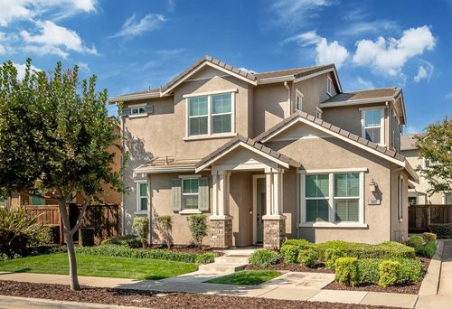 5617 Antique Rose Way, Riverbank, CA, 95367-9594 | Card Image