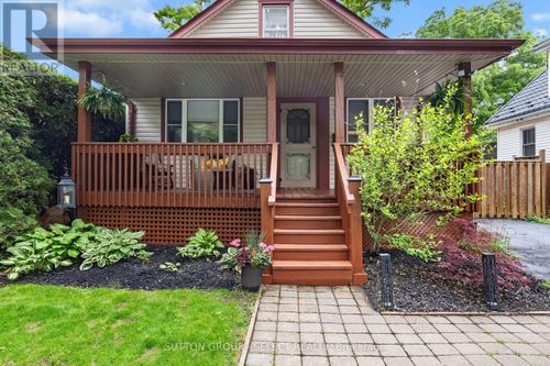 72 Emery St E, London, ON, N6C2C8 | Card Image