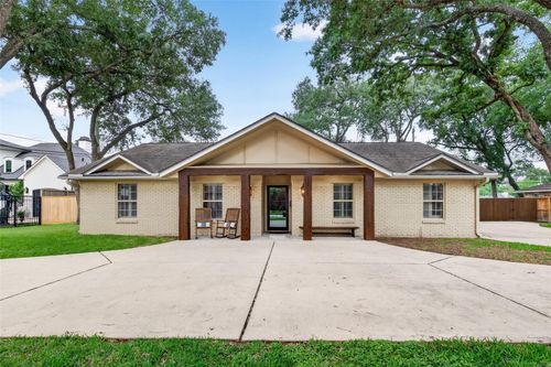 341 W Gaywood Dr, Houston, TX, 77079-7228 | Card Image