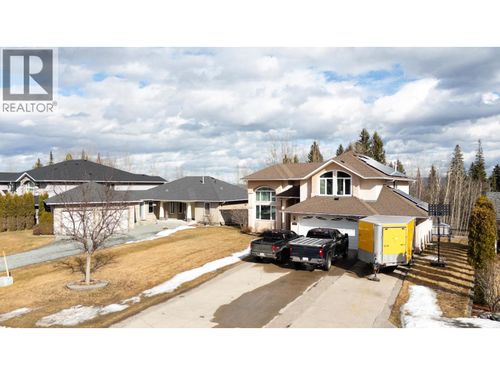 6724 Westmount Dr, Prince George, BC, V2N6R3 | Card Image