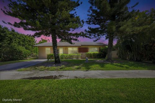 115 Se 11th Ave, Boynton Beach, FL, 33435-6021 | Card Image