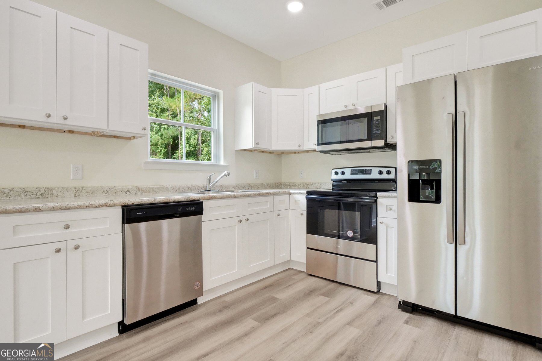 Residential in Allenhurst 4