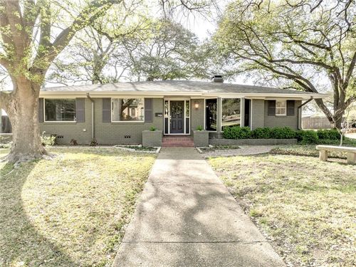 3426 Austin Avenue, Waco, TX, 76710 | Card Image