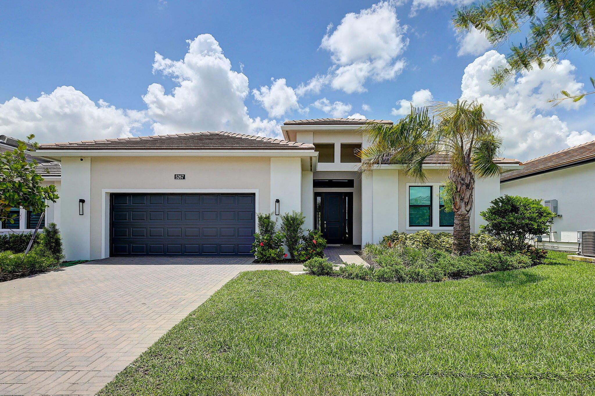 Saint Vincent Ln, Loxahatchee, FL 33470