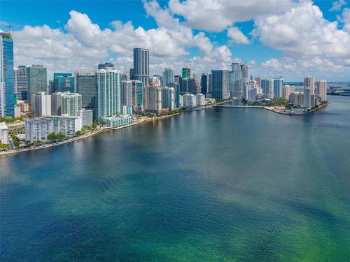 4107-1331 Brickell Bay Dr, Miami, FL, 33131-3690 | Card Image