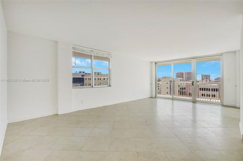 apt-7h-9500 W Bay Harbor Dr, Bay Harbor Islands, FL, 33154-2035 | Card Image