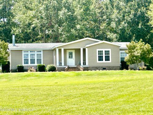 2698 Shannon Dr Sw, Bogue Chitto, MS, 39629-5211 | Card Image