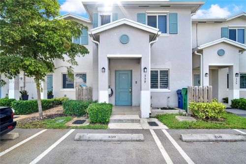 359 Nw 12th Ave, Florida City, FL, 33034-3136 | Card Image