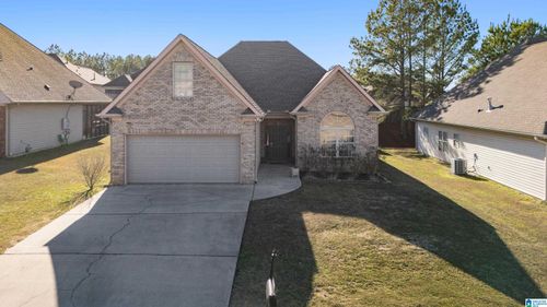 2053 Highview Way, CALERA, AL, 35040-7653 | Card Image