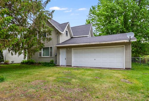 624 Main St, West Concord, MN, 55985-8811 | Card Image