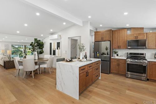 4813 Boise Ave, San Diego, CA, 92117-2928 | Card Image