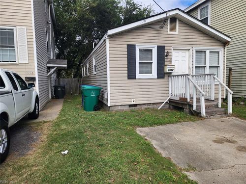 1534 W 40th St, Norfolk, VA, 23508-2240 | Card Image