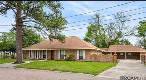 24305 Engolio St, Plaquemine, LA, 70764-3704 | Card Image