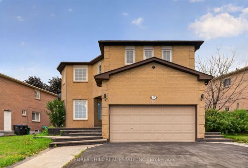 55 Castlehill Rd, Brampton, ON, L6X4C9 | Card Image