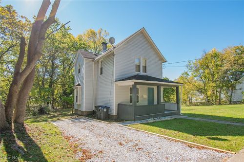 670 Euclid Ave, Akron, OH, 44307-1569 | Card Image