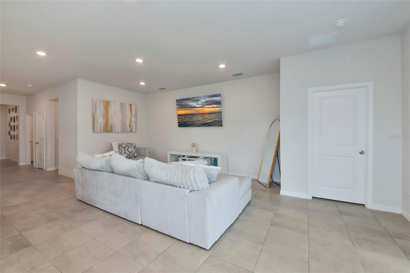 Residential in BRADENTON 4