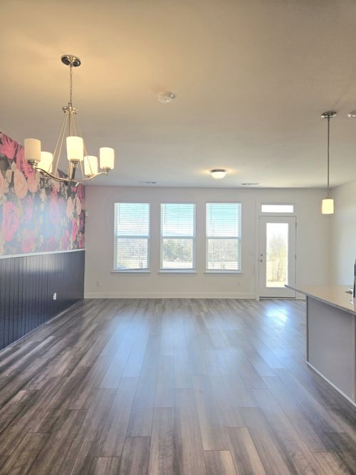 467 Deveron Dr, Gallatin, TN, 37066-3874 | Card Image