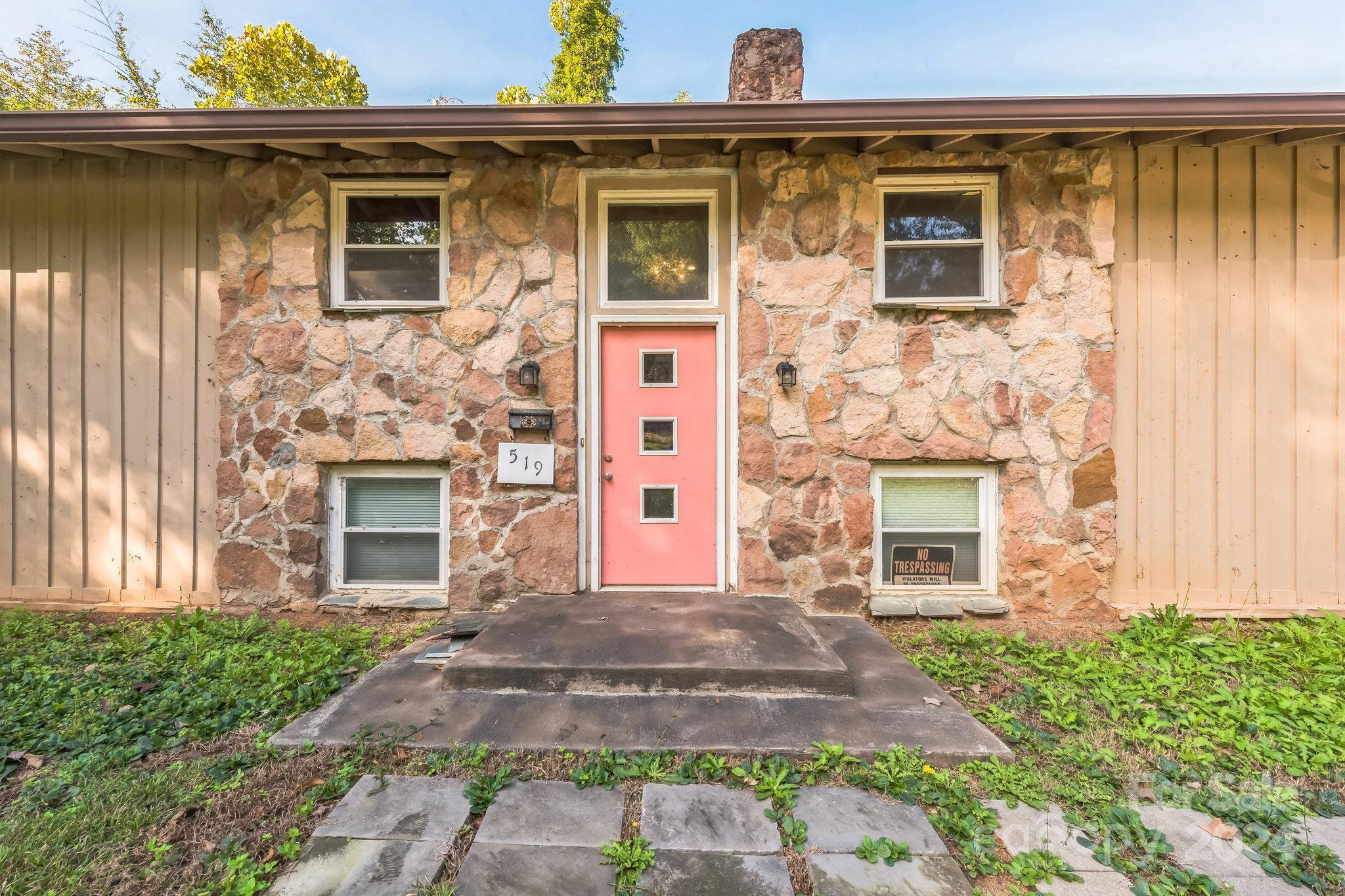Wade St, Wadesboro, NC 28170