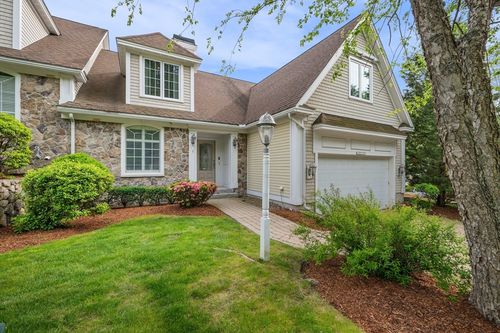 9-9 Swan Ln, Andover, MA, 01810-2844 | Card Image