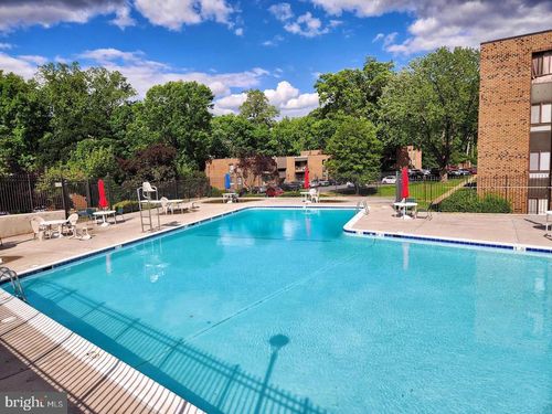 apt-204-7904 Inverton Rd, ANNANDALE, VA, 22003-4833 | Card Image
