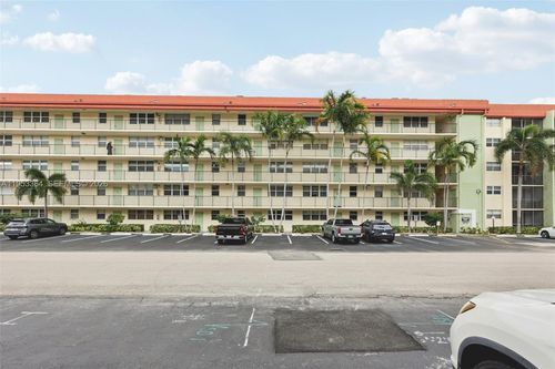 apt-428c-5300 Ne 24th Ter, Fort Lauderdale, FL, 33308-3980 | Card Image