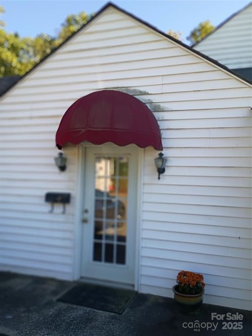 244 Charlotte Rd, Rutherfordton, NC, 28139-2914 | Card Image