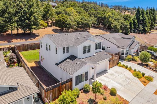 3566 Aaron Drive, Santa Rosa, CA, 95404 | Card Image