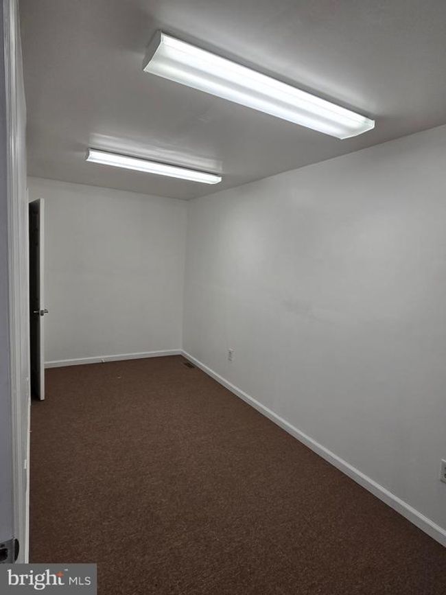 321 E Broad St, Home with 0 bedrooms, 0 bathrooms and null parking in GIBBSTOWN NJ | Image 39