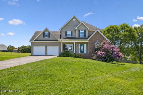 3135 Blueberry Dr, New Market, TN, 37820-4851 | Card Image