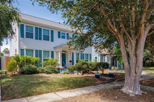 330 Cole St, Corpus Christi, TX, 78404-1928 | Card Image