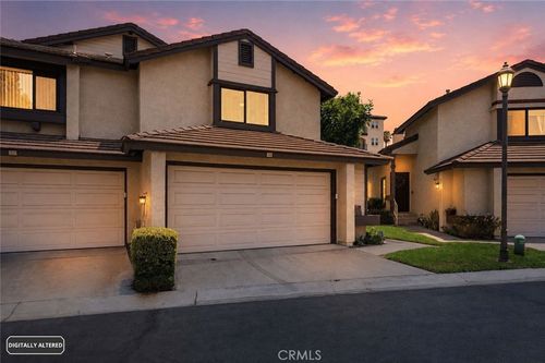 18-5050 Canyon Crest, Riverside, CA, 92507 | Card Image