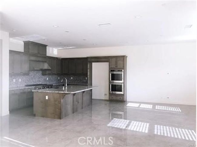 28 Big Bend Way, House other with 5 bedrooms, 5 bathrooms and 2 parking in Lake Forest CA | Image 9