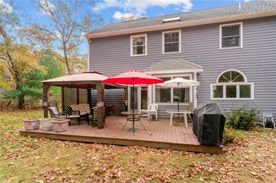 513 W Dillon Lane W, House other with 4 bedrooms, 2 bathrooms and 8 parking in Swansea MA | Image 3