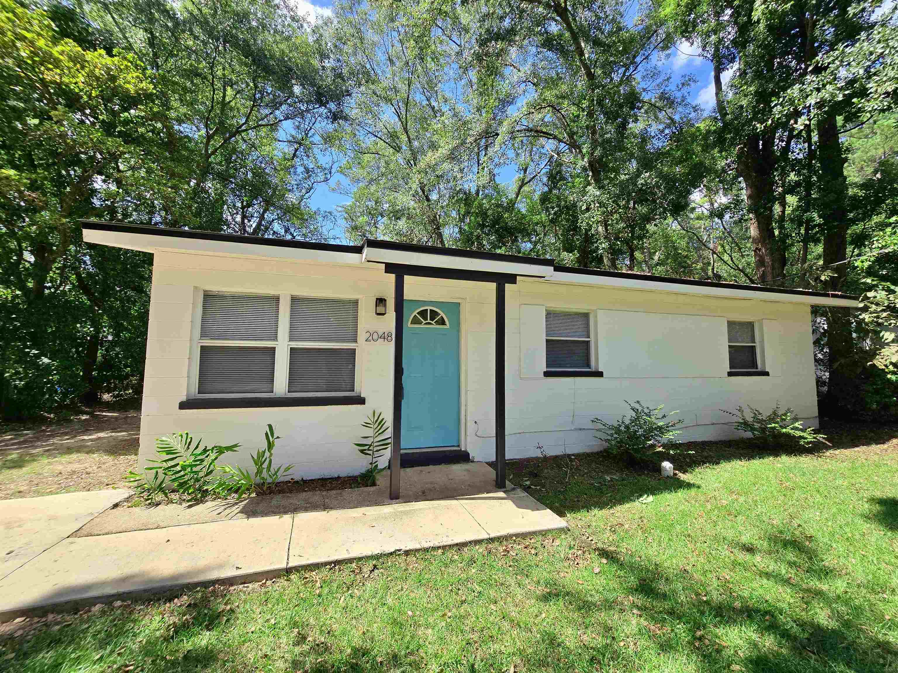 Warwick St, Tallahassee, FL 32310