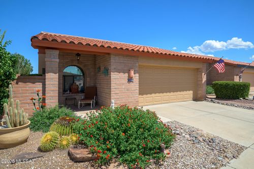 1586 W Calle Del Ducado, Green Valley, AZ, 85622-5034 | Card Image