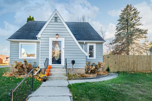 803 Custer Ave, Sheboygan, WI, 53081-6343 | Card Image