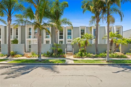 4062 Aladdin Dr, Huntington Beach, CA, 92649 | Card Image