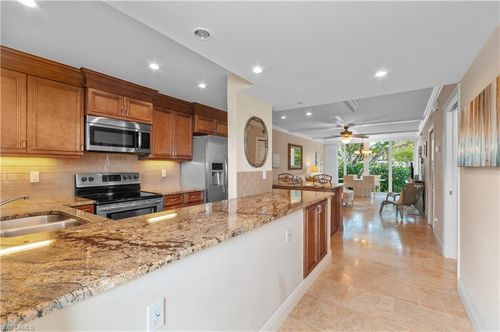 h414-414 Broad Ave S, Naples, FL, 34102-7180 | Card Image