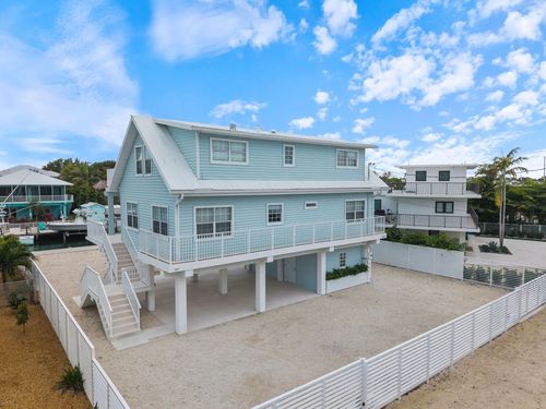 114 Harbor Dr, Tavernier, FL, 33070-2350 | Card Image